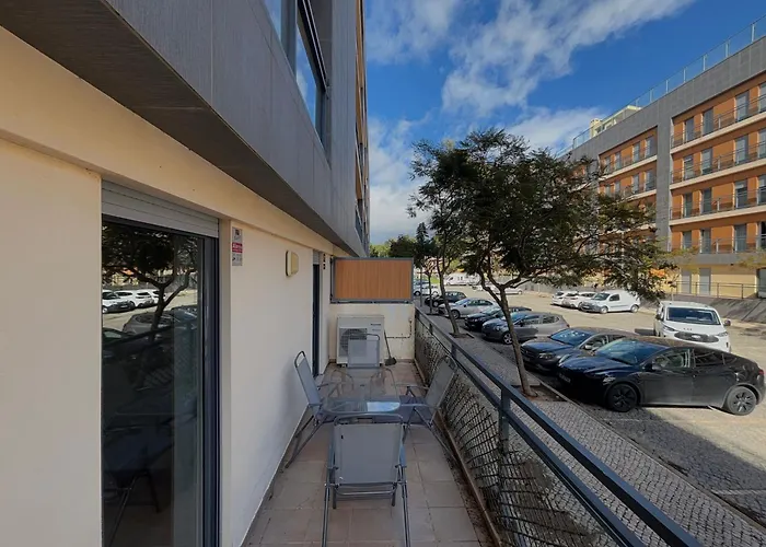 Modern Luxury With Pool And Ocean View